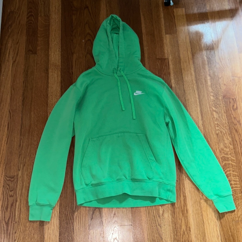 Nike green hoodie SIZE MEDIUM